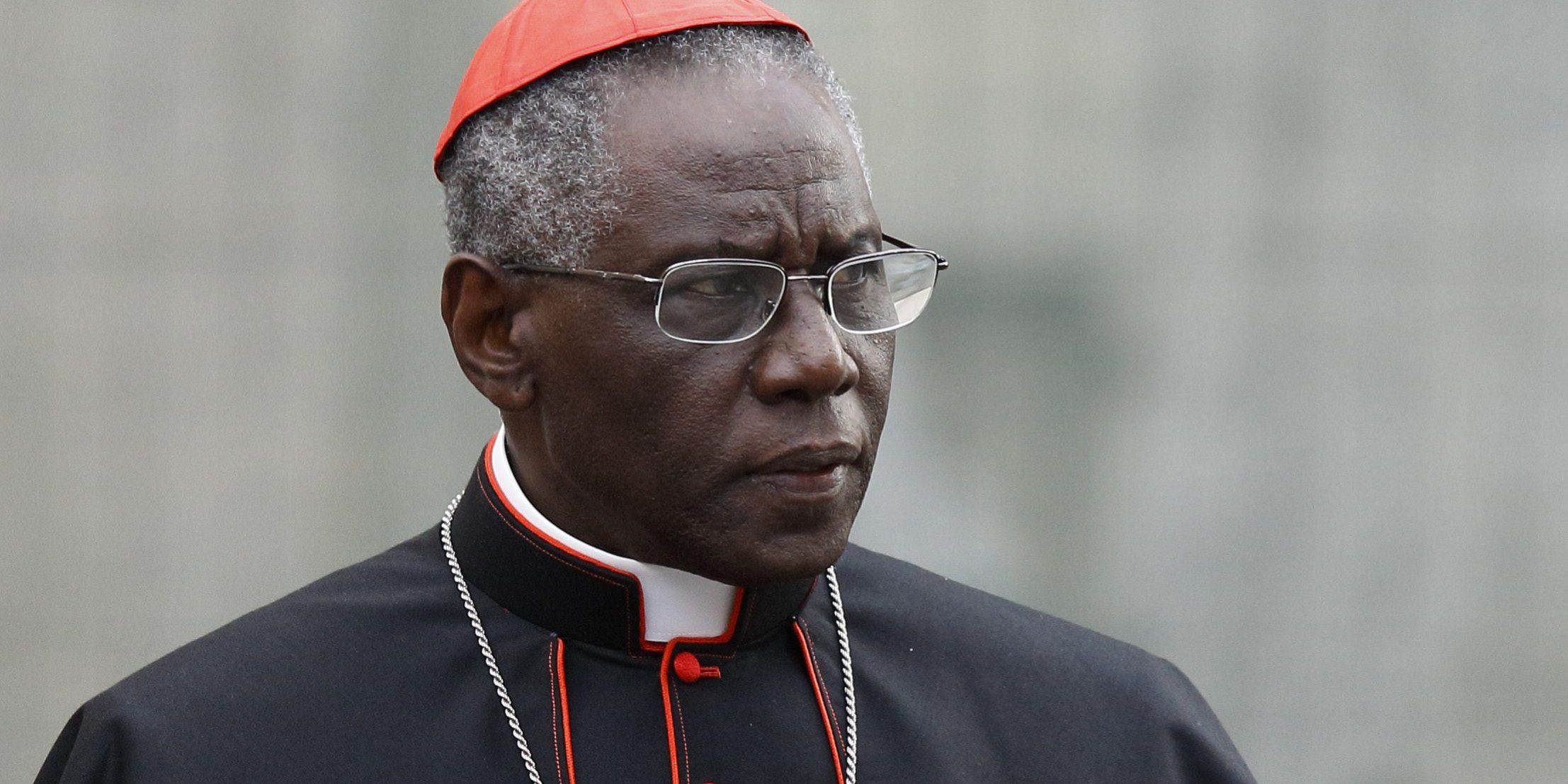 Cardeal Sarah: “migração em massa não faz parte da Fé Católica”